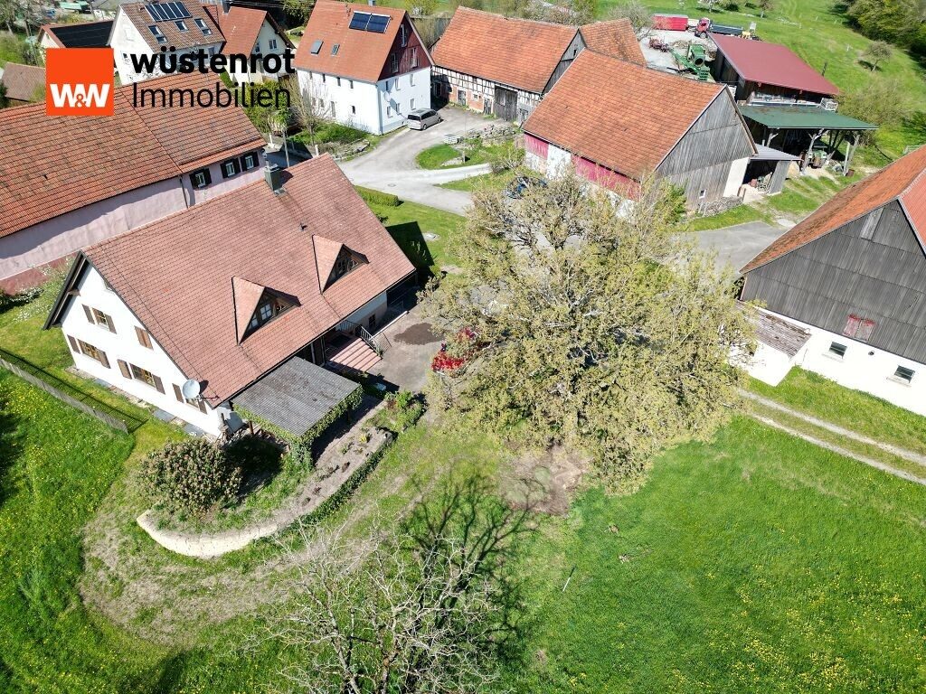 Immobilienangebot - Sulzbach-Laufen - Alle - Einzigartiges Anwesen in herrlicher Natur – Landhaus mit 8 Hektar ideal für Pferdehaltung, Hobby oder zur Erholung!