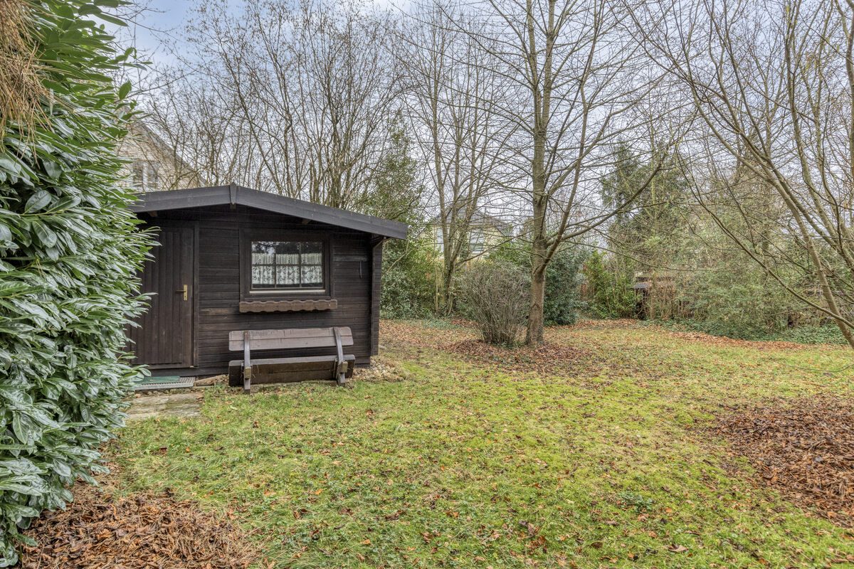 Immobilienangebot - Leichlingen - Alle - Großzügiges Ein- oder Zweifamilienhaus mit Charme, Gartenparadies & vielen Möglichkeiten