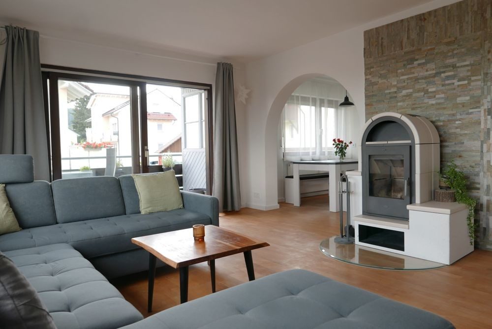 Immobilienangebot - Freudenstadt - Alle - Sehr gepflegte und gut ausgestattete  5-Zimmer-Eigentumswohnung in sehr ruhiger Lage in Freudenstadt