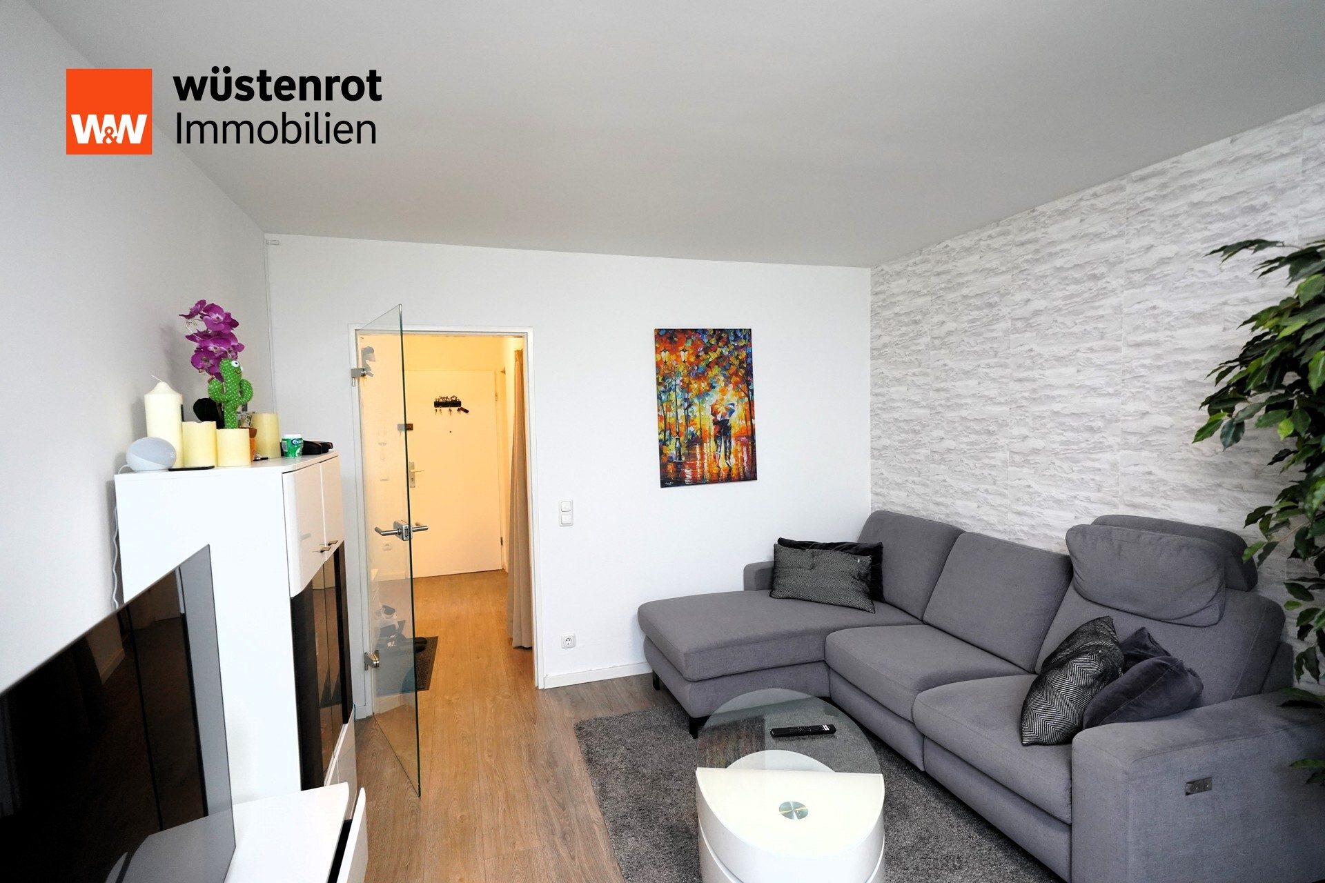 Immobilienangebot - München - Alle - Provisionsfrei - Schöne 2,5-Zimmer-Wohnung in ruhiger, aber dennoch zentraler Lage von Trudering