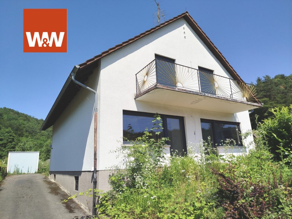 Immobilienangebot - Münchweiler am Klingbach - Alle - Teilsaniertes Einfamilienhaus mit viel Gestaltungspotential auf traumhaft gelegenem Grundstück