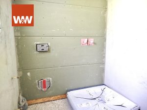 Immobilienangebot - Münchweiler am Klingbach - Alle - Teilsaniertes Einfamilienhaus mit viel Gestaltungspotential auf traumhaft gelegenem Grundstück