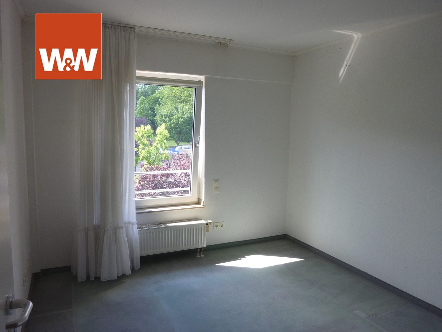 Immobilienangebot - Remscheid - Alle - xxx Freie und  Seniorengerechte 2 Zi.  ETW mit Balkon, in der Remscheider-Innenstadt xxx
