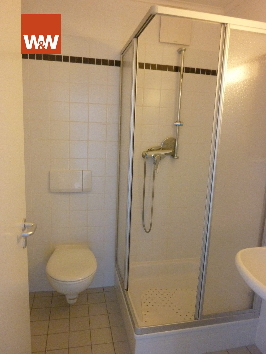 Immobilienangebot - Remscheid - Alle - xxx Freie und  Seniorengerechte 2 Zi.  ETW mit Balkon, in der Remscheider-Innenstadt xxx