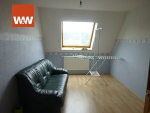 Immobilienangebot - Solingen - Alle - (Kaufpreissenkung)   Gepflegte 3-Zimmer Altbau-Dachgeschosswohnung in Innenstadtlage von Solingen