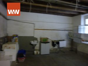 Immobilienangebot - Solingen - Alle - (Kaufpreissenkung)   Gepflegte 3-Zimmer Altbau-Dachgeschosswohnung in Innenstadtlage von Solingen
