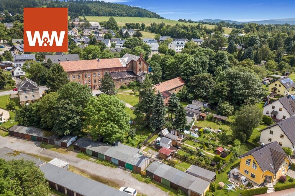 Immobilienangebot - Scheibenberg - Alle - 2 Mehrfamilienhäuser im Erzgebirge mit 8602 m² baureifes Grundstück (Zentrumnah)