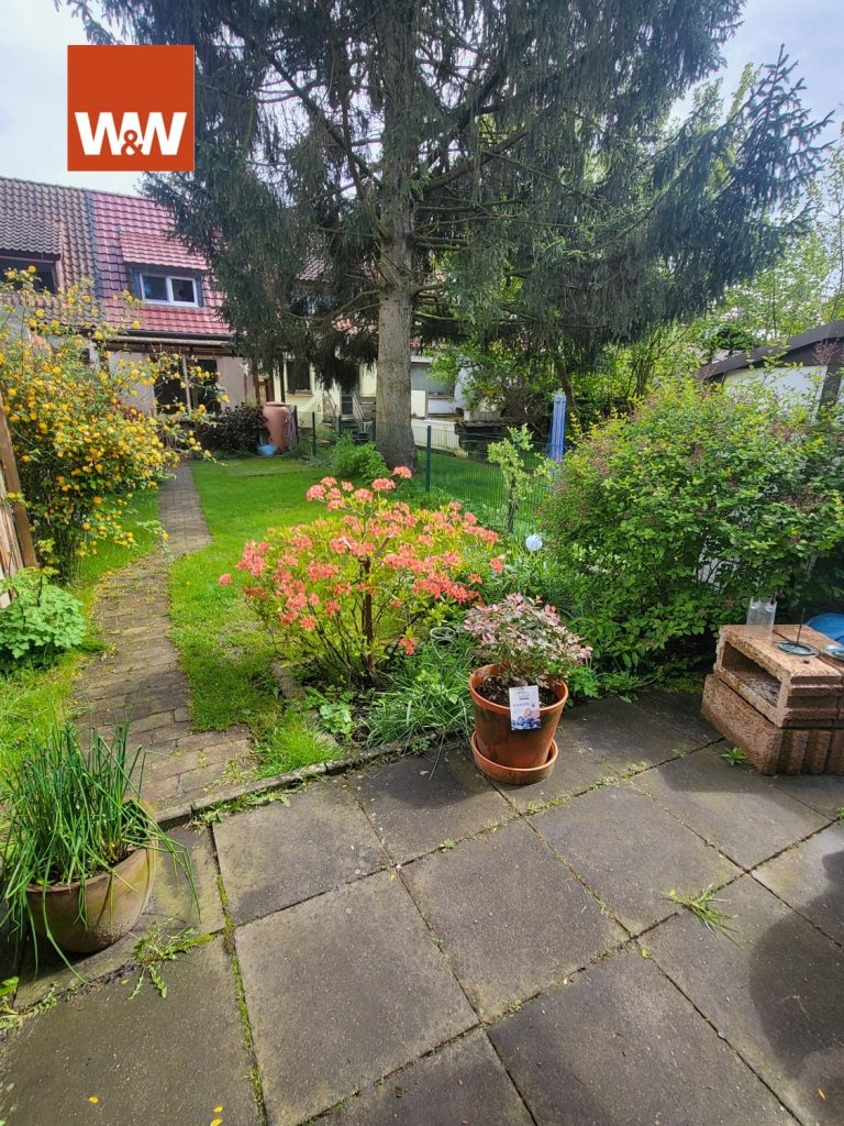 Immobilienangebot - Hamburg - Alle - *** TOP saniertes Reihenhaus mit Garten in HH-Billstedt ***