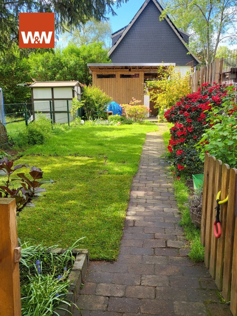 Immobilienangebot - Hamburg - Alle - *** TOP saniertes Reihenhaus mit Garten in HH-Billstedt ***