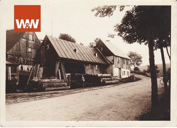Immobilienangebot - Jöhstadt / Steinbach - Alle - Einfamilienhaus mit Sanierungsbedarf und großem Nebengebäude