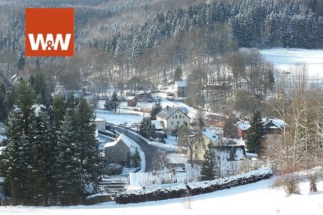 Immobilienangebot - Jöhstadt / Steinbach - Alle - Einfamilienhaus mit Sanierungsbedarf und großem Nebengebäude