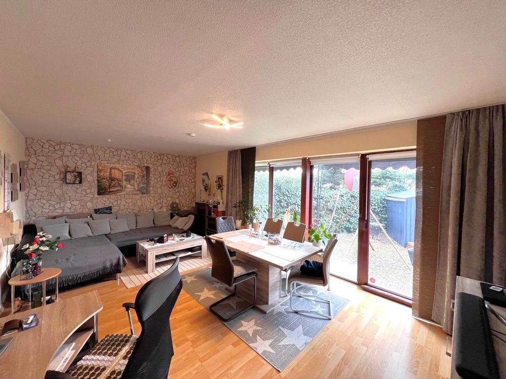 Immobilienangebot - Brunsbüttel - Alle - Gemeinsam leben, getrennt wohnen – Flexibles Wohnkonzept in Brunsbüttel!