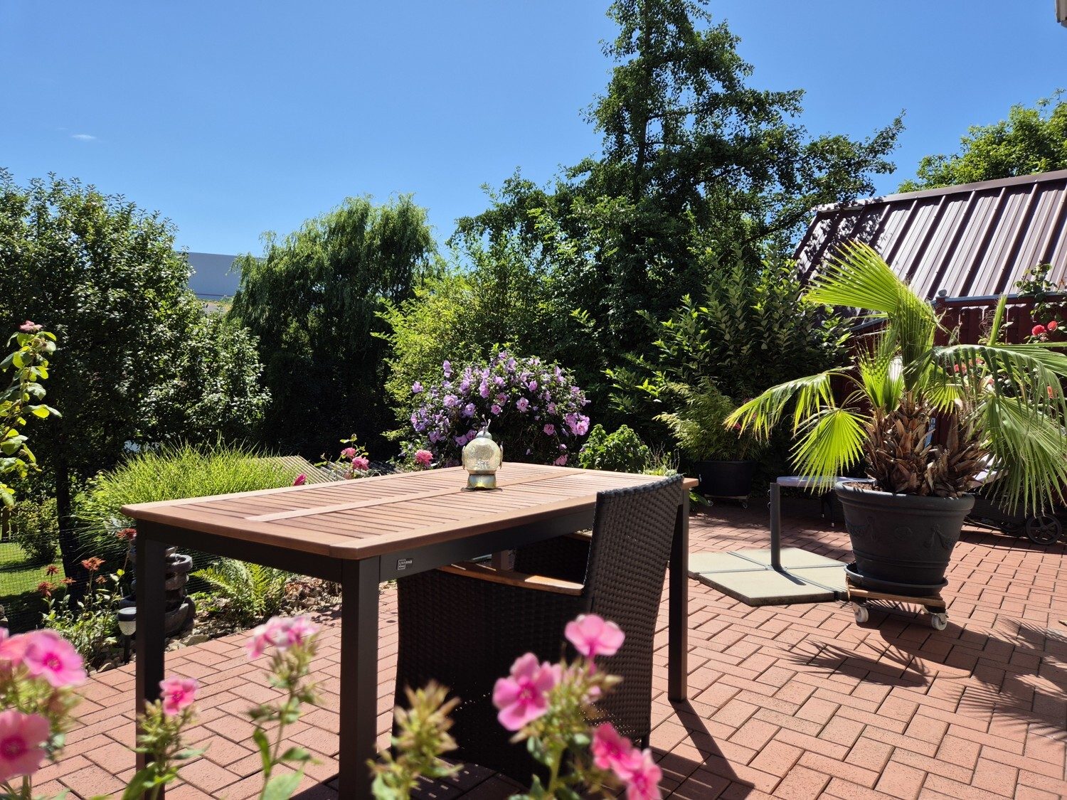 Immobilienangebot - Petersberg - Alle - NEUER PREIS! Sofort einziehen & wohlfühlen – Wohntraum mit XXL-Balkon & Gartenparadies