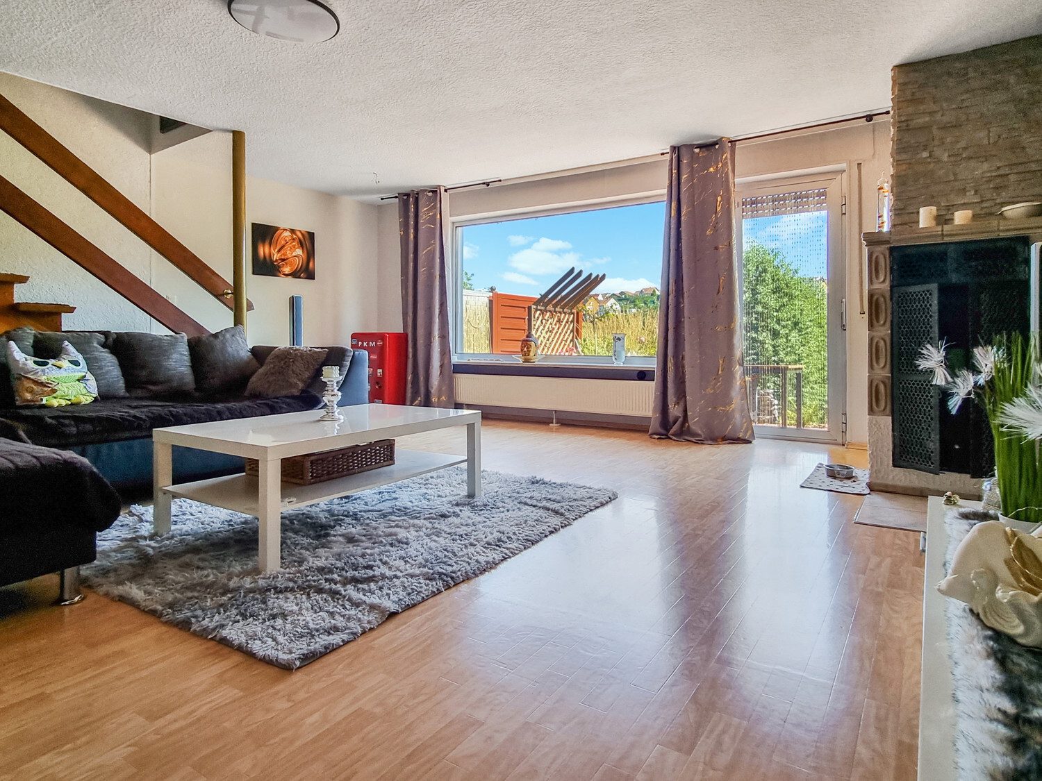 Immobilienangebot - Petersberg - Alle - NEUER PREIS! Sofort einziehen & wohlfühlen – Wohntraum mit XXL-Balkon & Gartenparadies