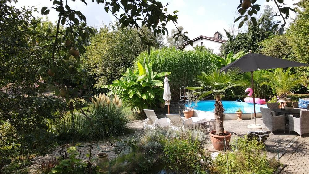 Immobilienangebot - Passau - Alle - Traumhaftes Zweifamilienhaus - Exklusive Ausstattung & weitläufiges, uneinsehbares Gartenparadies