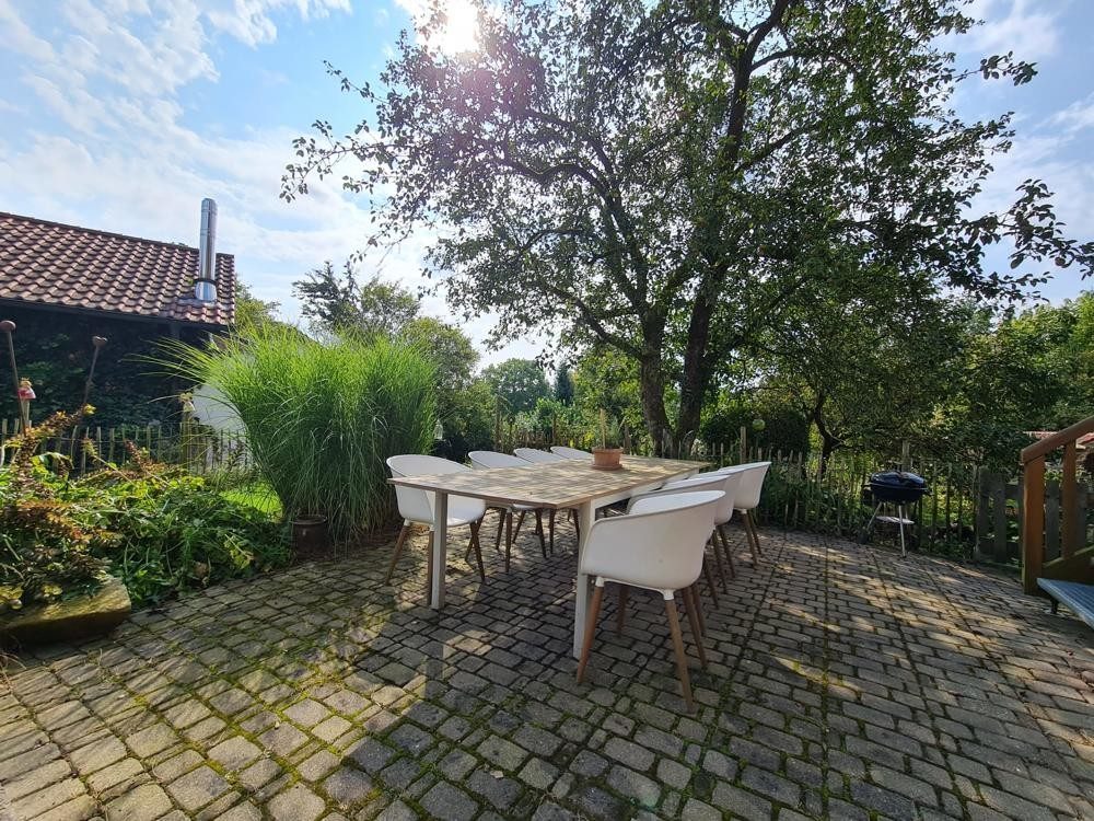 Immobilienangebot - Passau - Alle - Traumhaftes Zweifamilienhaus - Exklusive Ausstattung & weitläufiges, uneinsehbares Gartenparadies
