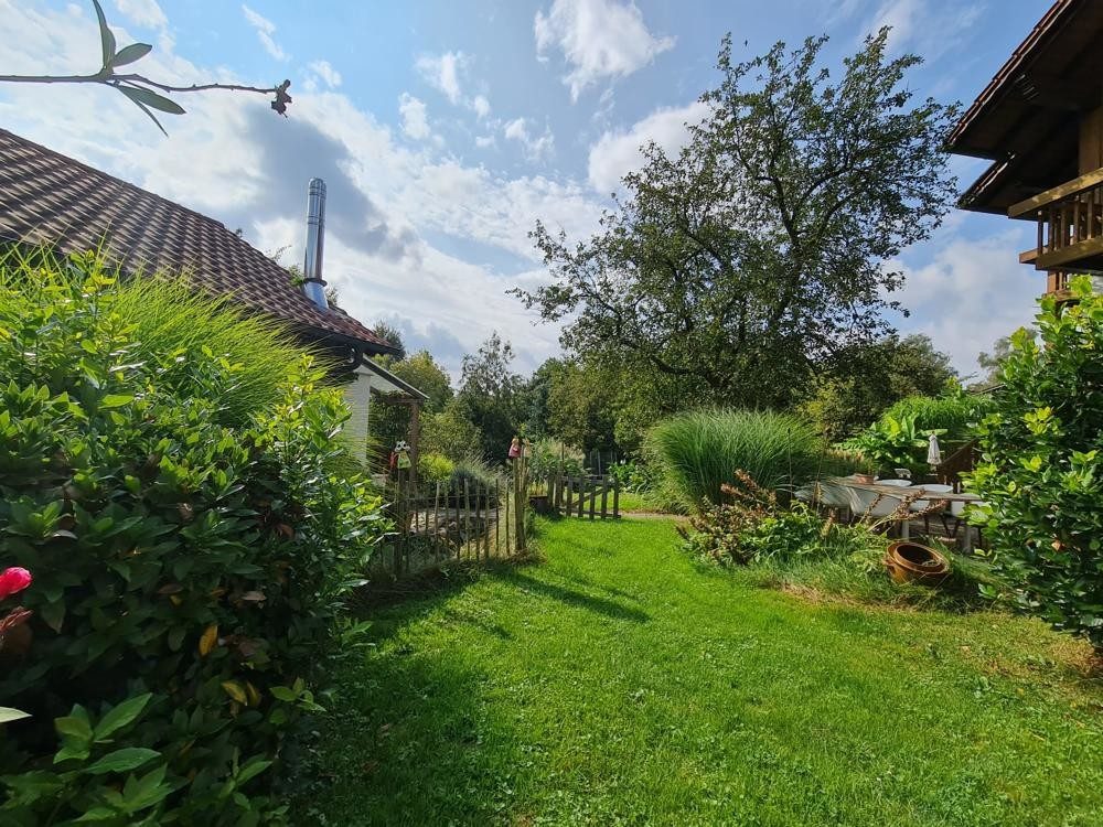 Immobilienangebot - Passau - Alle - Traumhaftes Zweifamilienhaus - Exklusive Ausstattung & weitläufiges, uneinsehbares Gartenparadies