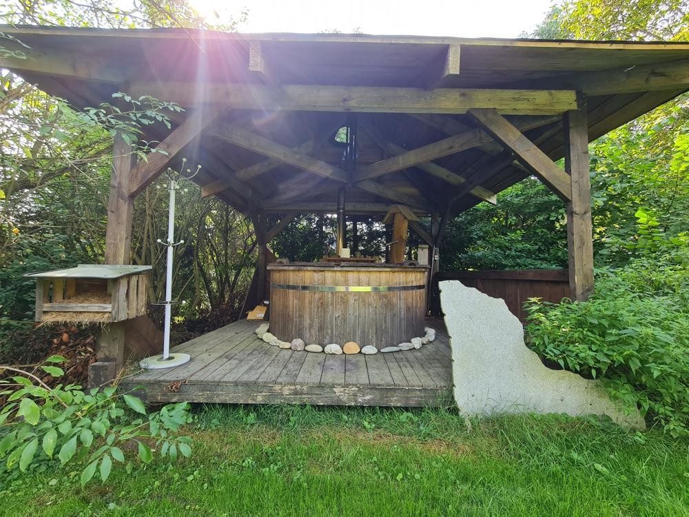 Immobilienangebot - Passau - Alle - Traumhaftes Zweifamilienhaus - Exklusive Ausstattung & weitläufiges, uneinsehbares Gartenparadies