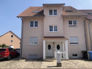Immobilienangebot - Ludwigshafen am Rhein / Rheingönheim - Alle - Spannende Immobilie in Rheingönheim! Aus 2 mach 1!