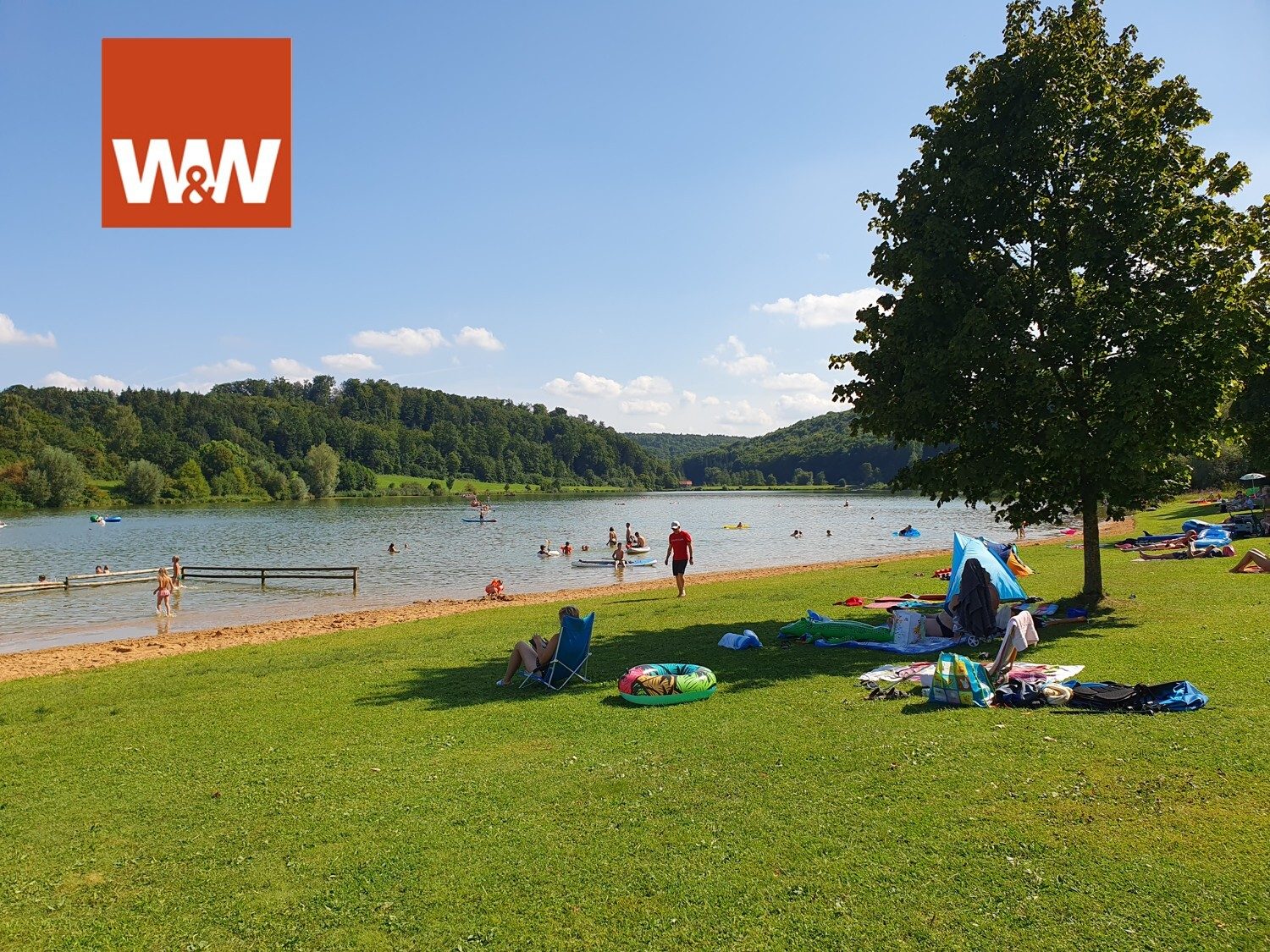 Immobilienangebot - Treuchtlingen - Alle - Treuchtlingen/Auernheim - sonnige, kernsanierte Doppelhaushälfte.
Wohnen, wo andere Urlaub machen !