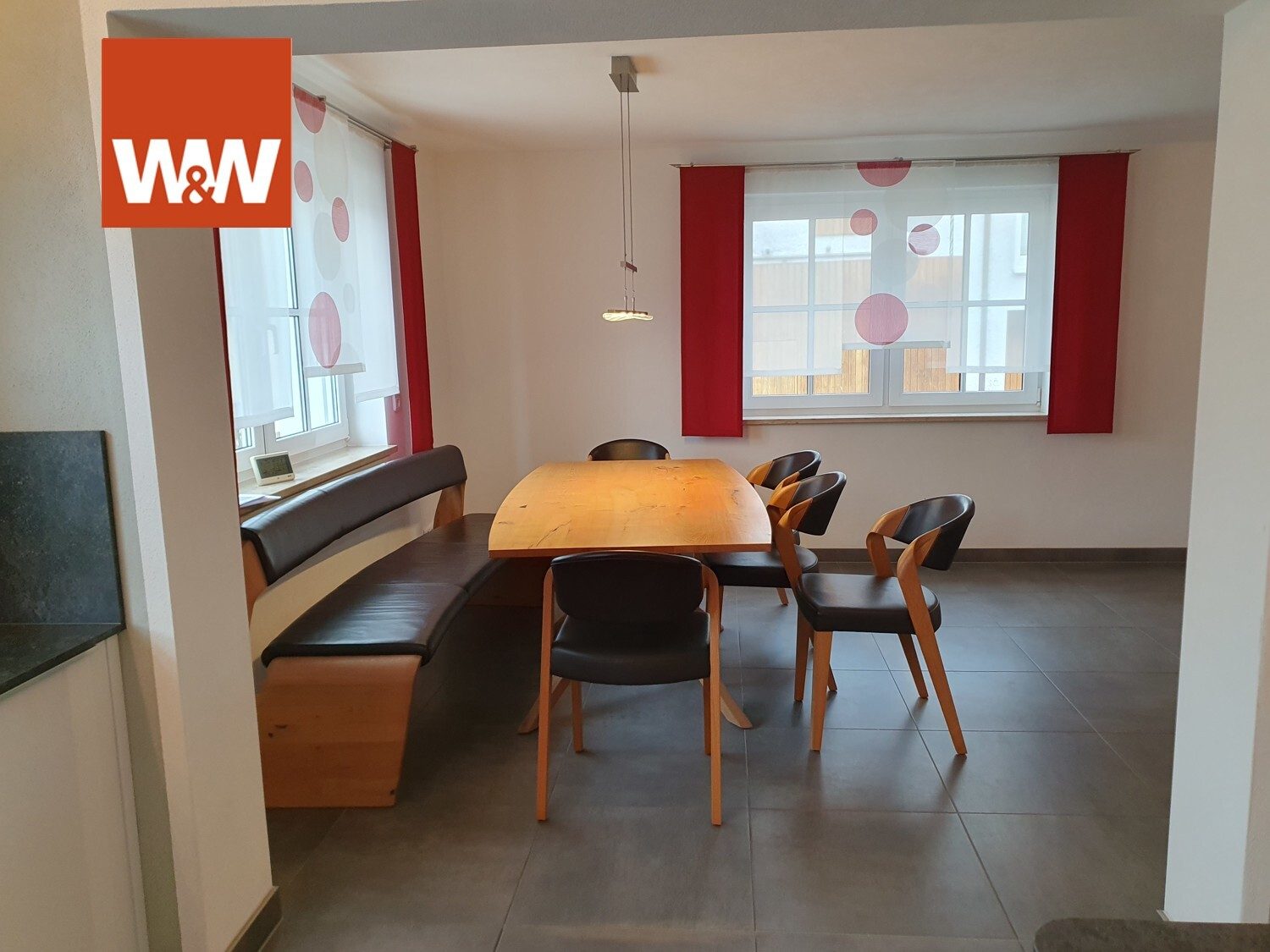 Immobilienangebot - Treuchtlingen - Alle - Treuchtlingen/Auernheim - sonnige, kernsanierte Doppelhaushälfte.
Wohnen, wo andere Urlaub machen !