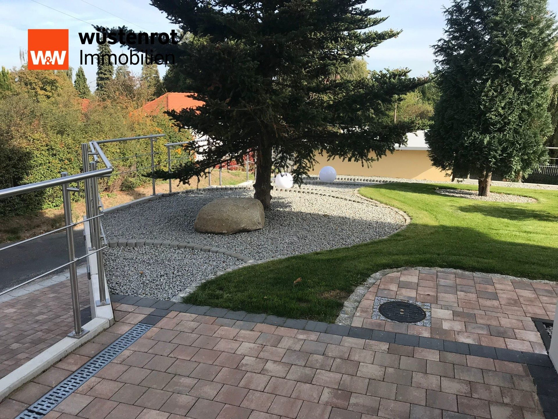 Immobilienangebot - Kamenz - Alle - Kapitalanlage mit Perspektive in der Lessingstadt Kamenz -parkähnliches Grundstück von ca. 1.600 m²