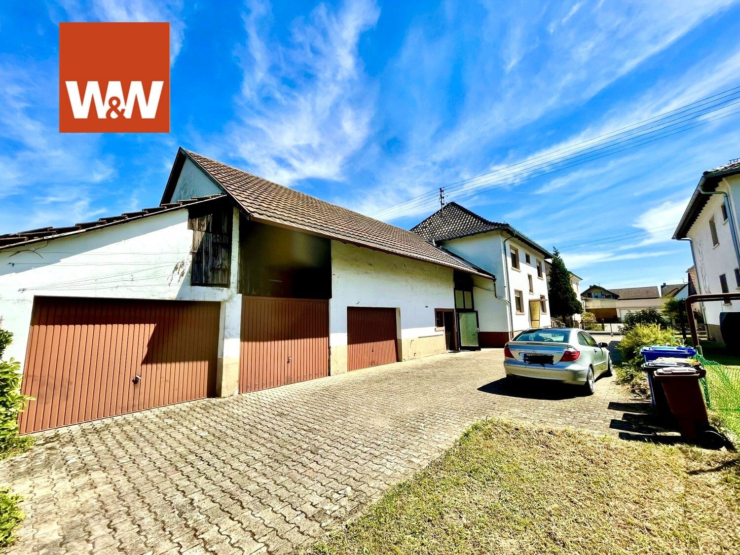 Immobilienangebot - Baden-Baden - Alle - BEVORZUGTE WOHNLAGE MIT VIEL POTENZIAL: Zweifamilienhaus mit Anbau und großem Gartengrundstück