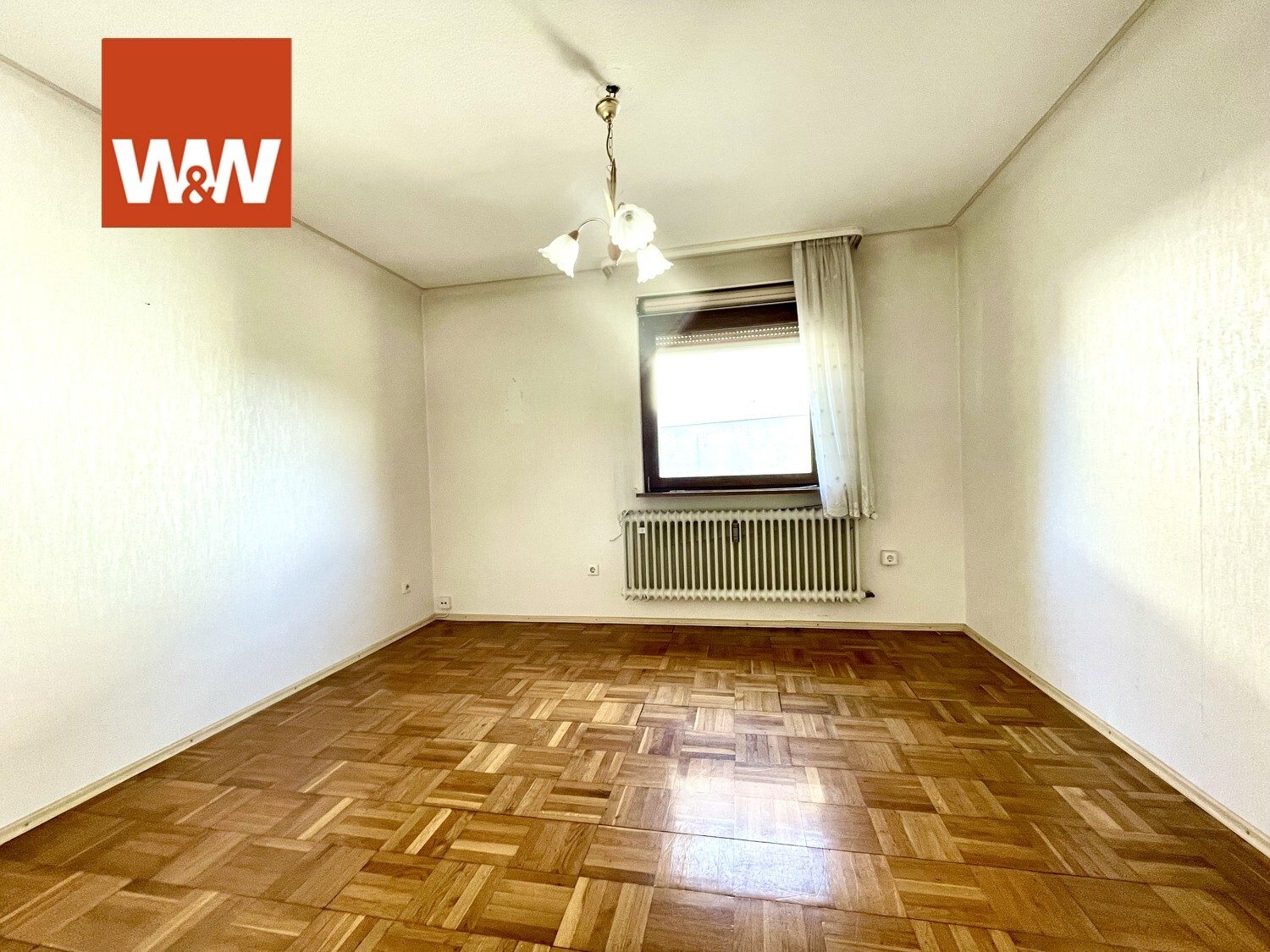 Immobilienangebot - Baden-Baden - Alle - BEVORZUGTE WOHNLAGE MIT VIEL POTENZIAL: Zweifamilienhaus mit Anbau und großem Gartengrundstück