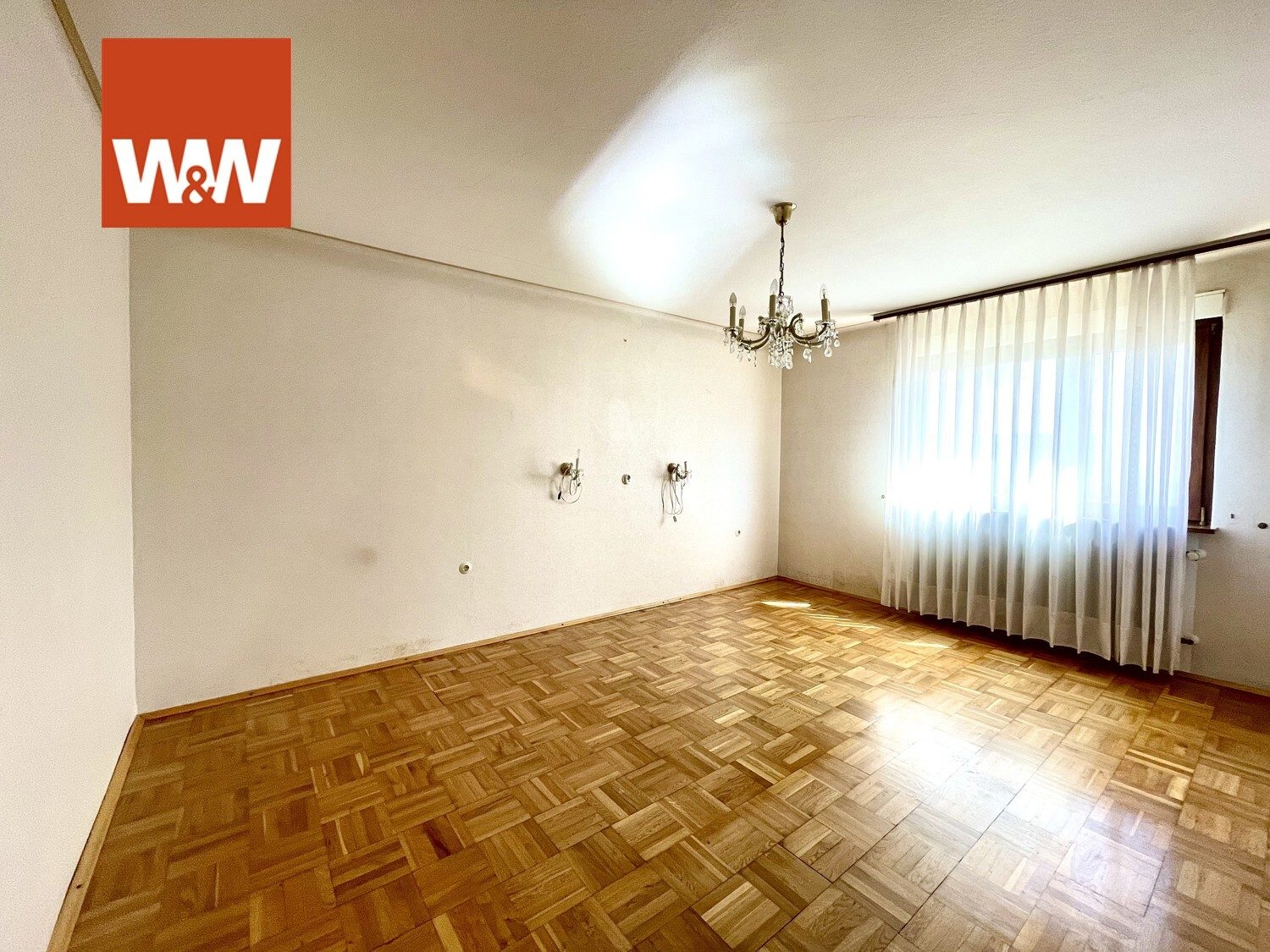 Immobilienangebot - Baden-Baden - Alle - BEVORZUGTE WOHNLAGE MIT VIEL POTENZIAL: Zweifamilienhaus mit Anbau und großem Gartengrundstück