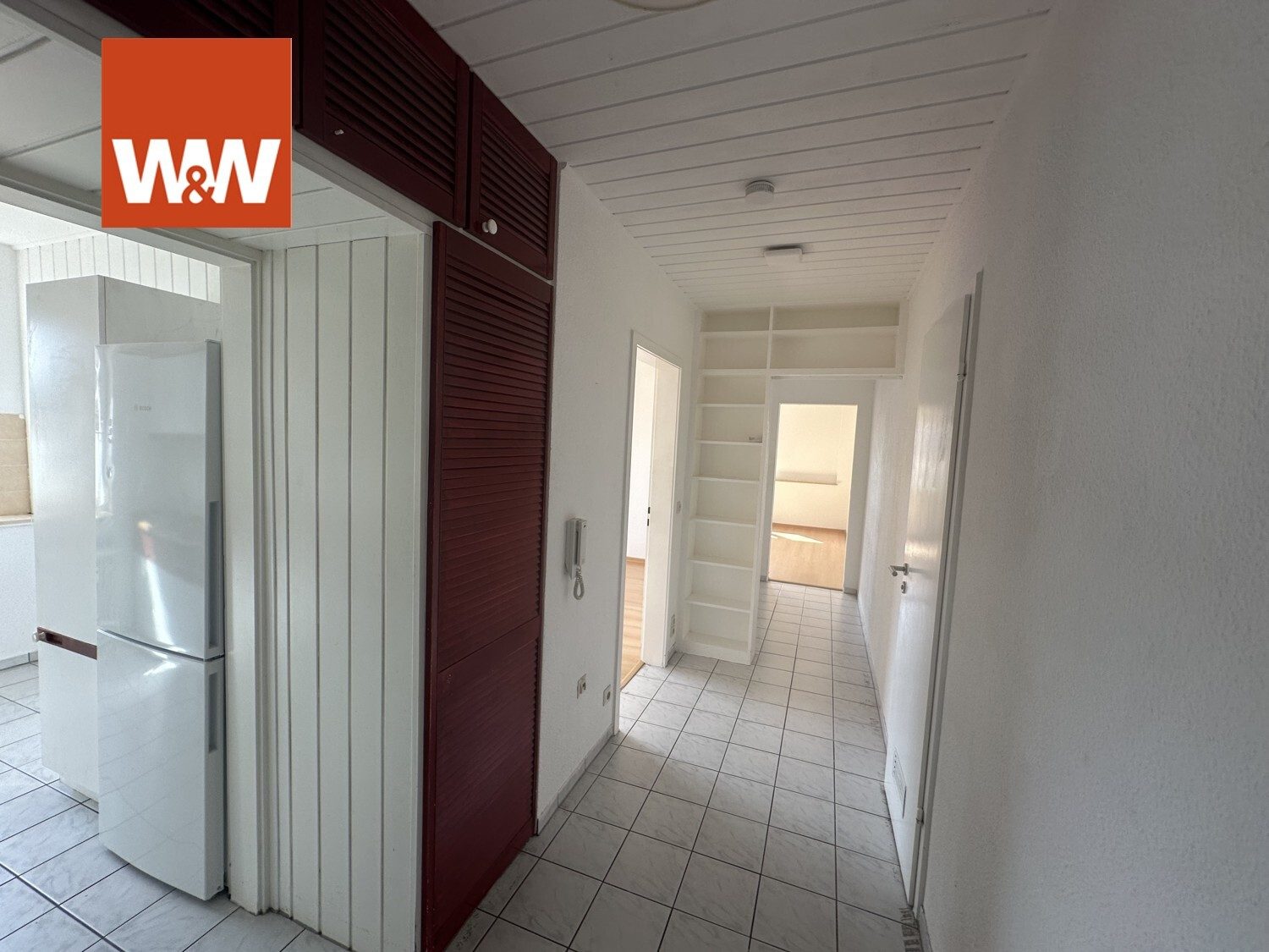 Immobilienangebot - Fellbach / Schmiden - Alle - Attraktive Kapitalanlage mit Stellplatz und großem Garten in begehrter Lage von Fellbach