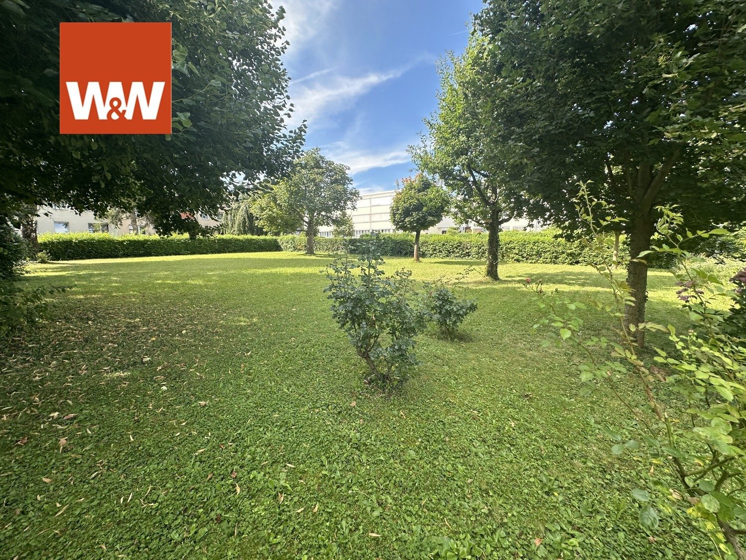 Immobilienangebot - Fellbach / Schmiden - Alle - Attraktive Kapitalanlage mit Stellplatz und großem Garten in begehrter Lage von Fellbach