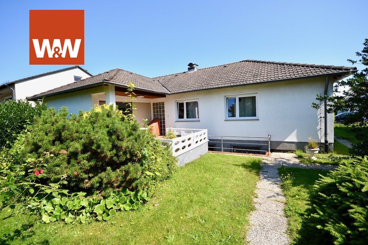 Immobilienangebot - Fuldatal / Ihringshausen - Alle - +++ Komfortabler Winkelbungalow mit Garage in Spitzenlage von Ihringshausen +++