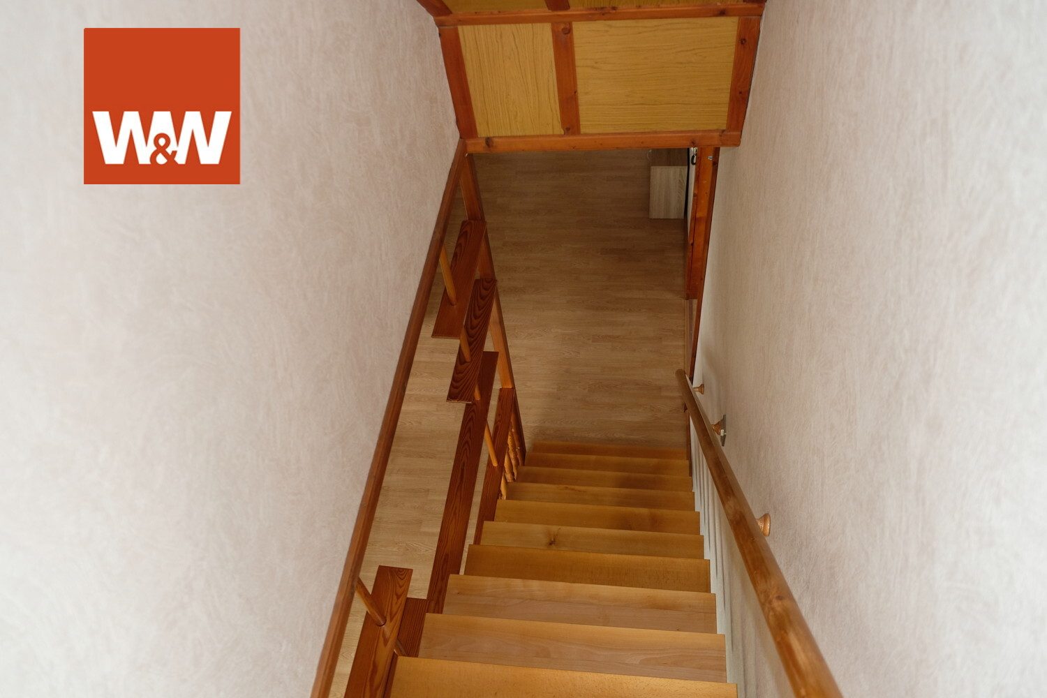 Immobilienangebot - Oederan - Alle - Traumhafte Doppelhaushälften mit Nebengebäuden und großzügigem Grundstück – Ideal für Familien, Handwerker oder Tierliebhaber