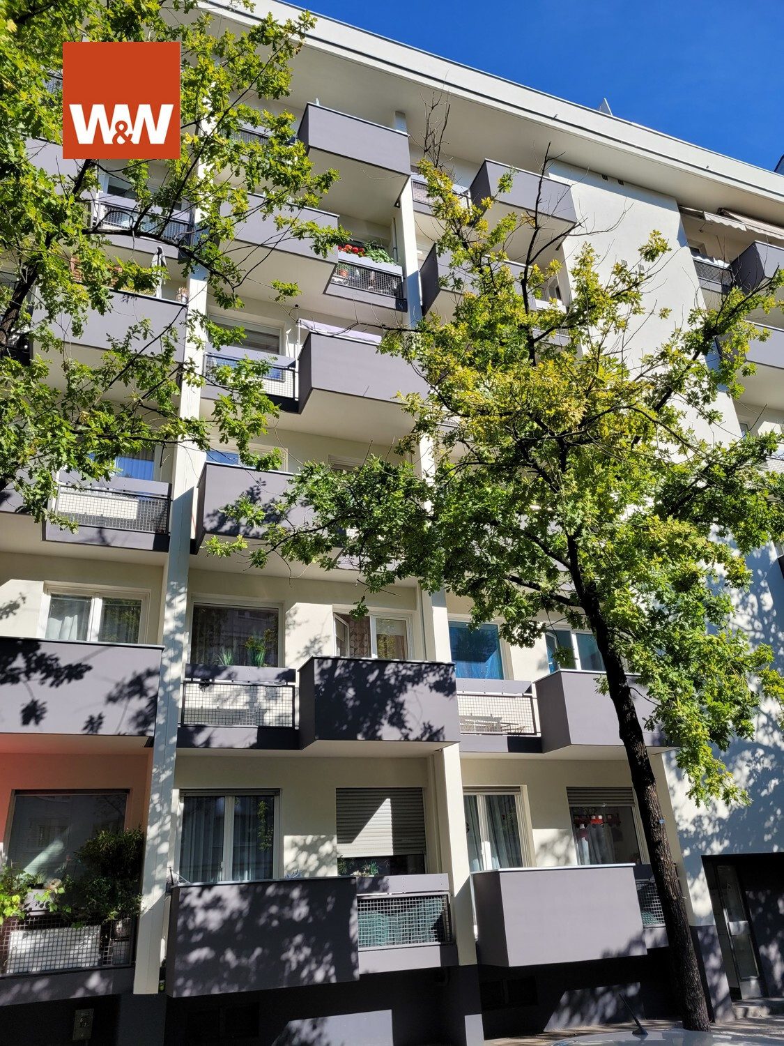Immobilienangebot - Berlin - Alle - *schöne gemütliche kleine Wohnung Im Herzen von Wilmersdorf inkl. Garage*