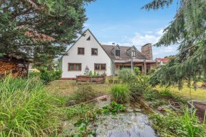 Immobilienangebot - Erlangen - Alle - Mehrfamilienhaus mit Laden, Werkstatt und vielen Extras 
auf herrlich großem Grundstück.

Erlangen-Eltersdorf.