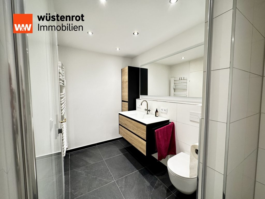 Immobilienangebot - Ottobrunn - Alle - Einziehen und wohlfühlen - Charmante Terrassenwohnung mit Aufzug