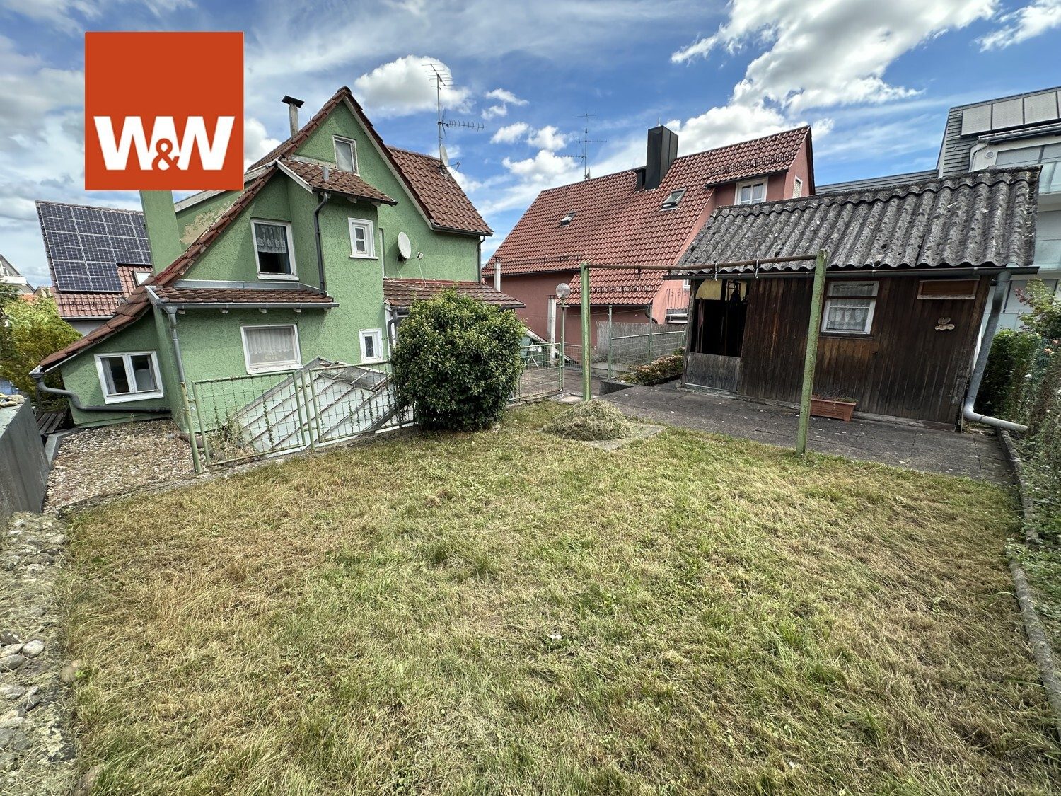 Immobilienangebot - Stuttgart / Feuerbach - Alle - Wohn- und Geschäftshaus in Toplage von Feuerbach – 248 m² vermietbare Fläche mit großem Potenzial!