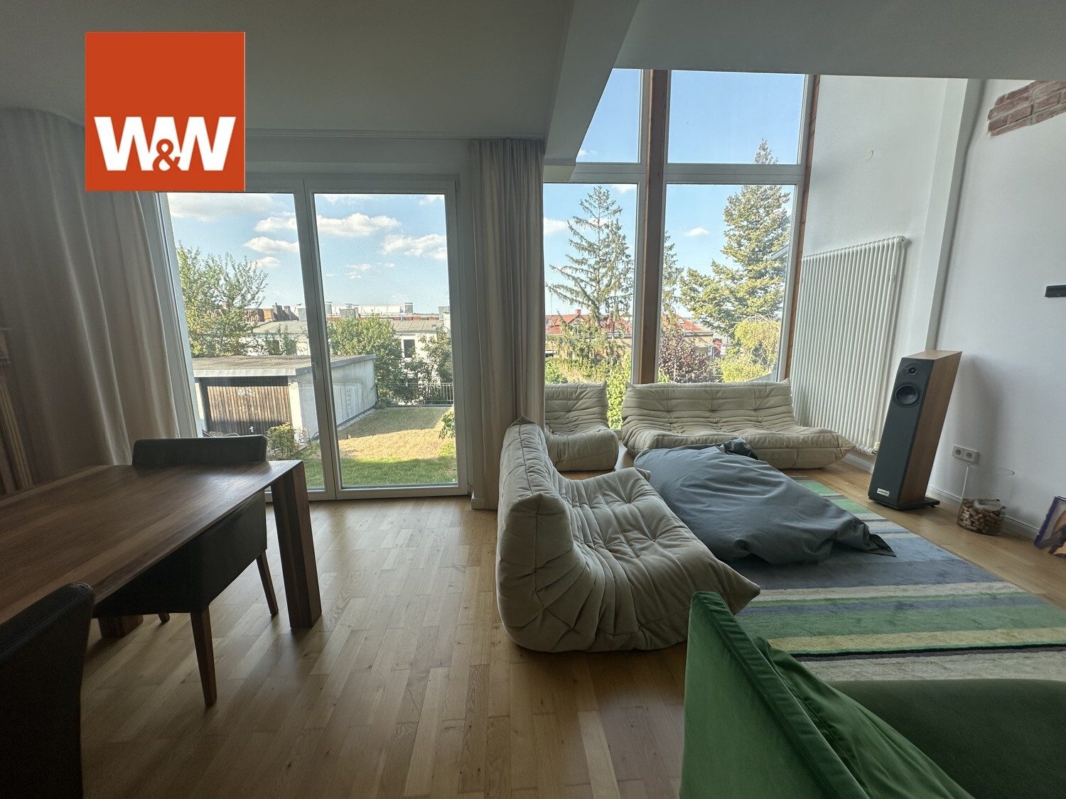 Immobilienangebot - Stuttgart - Alle - Exklusives Reihenendhaus mit großzügigem Garten in begehrter Lage in Stuttgart-Ost