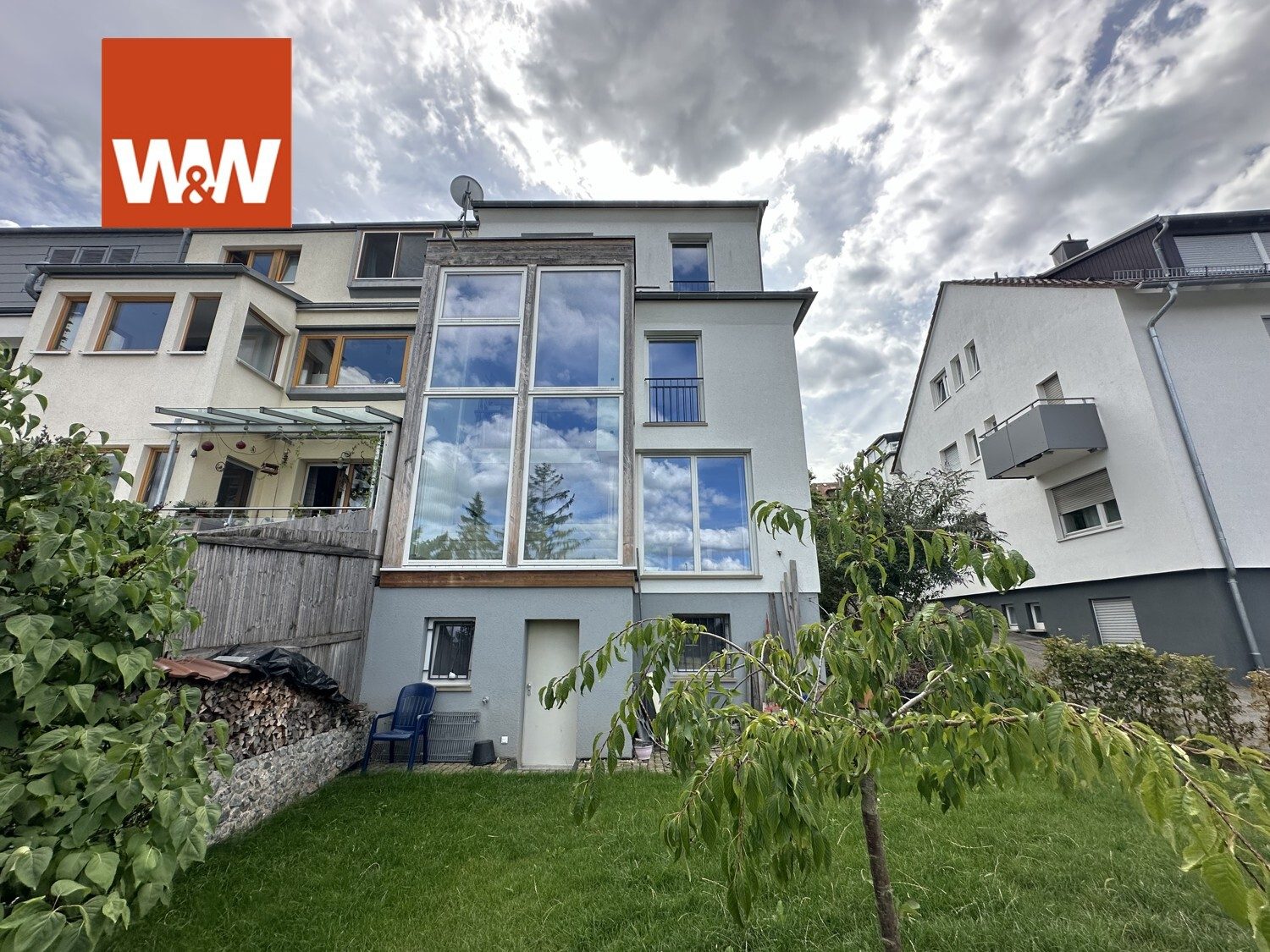 Immobilienangebot - Stuttgart - Alle - Exklusives Reihenendhaus mit großzügigem Garten in begehrter Lage in Stuttgart-Ost