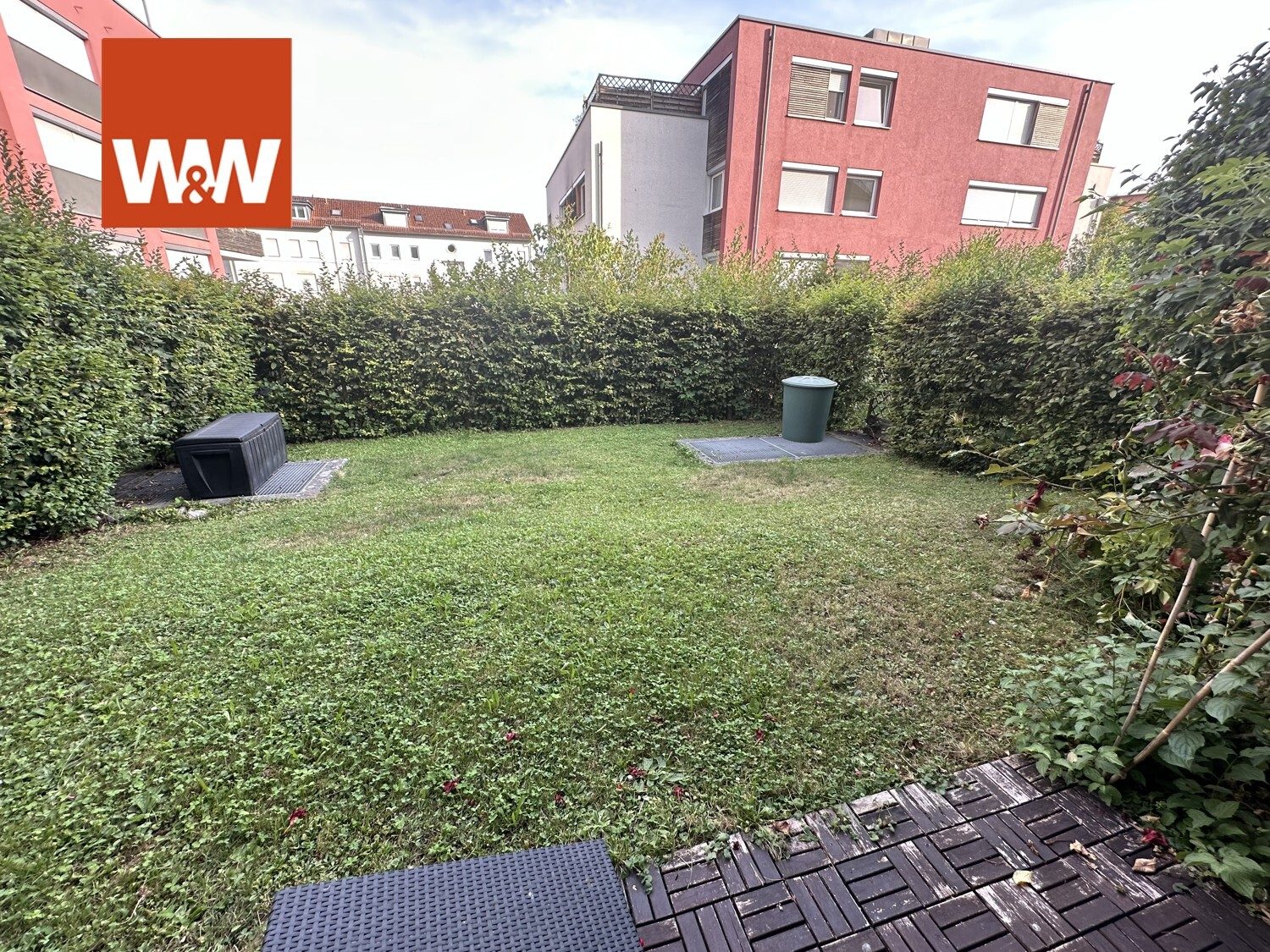 Immobilienangebot - Böblingen - Alle - Attraktive 2-Zimmerwohnung mit großzügigem Garten, Keller und TG-Stellplatz in Böblingen