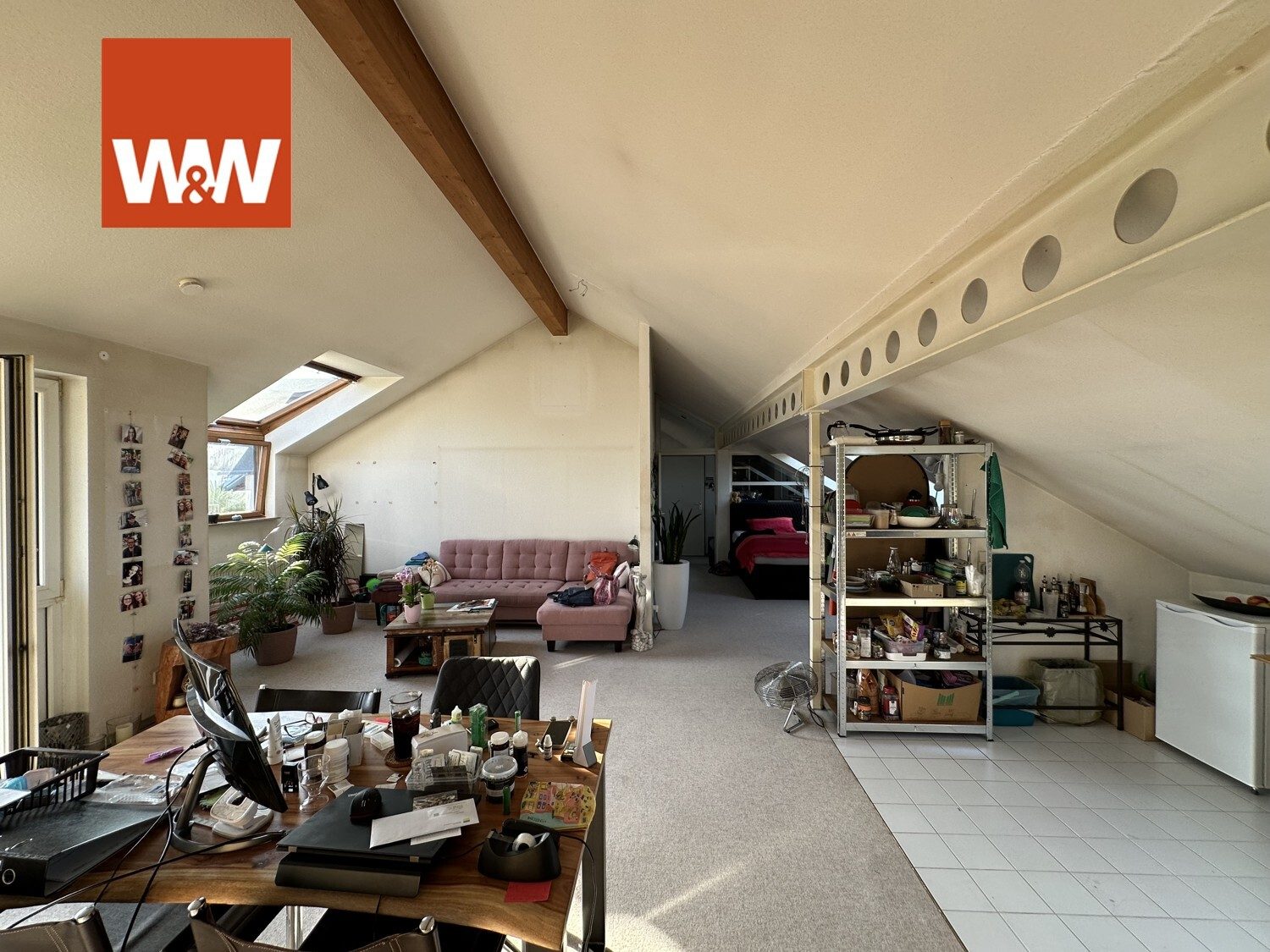 Immobilienangebot - Böblingen - Alle - Charmante 1,5-Zimmer-Dachgeschosswohnung mit Balkon, Aufzug, TG-Stellplatz in Böblingen