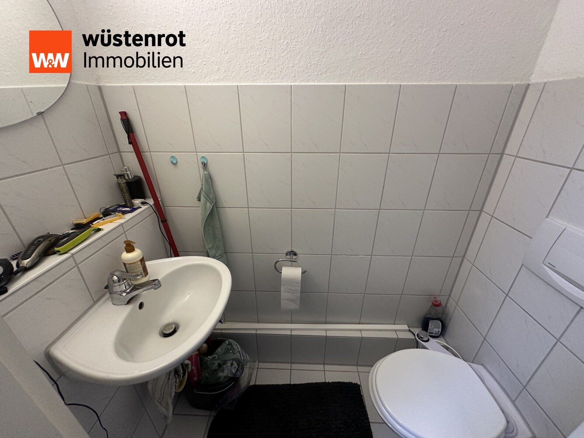 Immobilienangebot - Böblingen - Alle - Moderne 2-Zimmerwohnung mit Balkon, TG-Stellplatz in ruhiger Lage von Böblingen – Baujahr 1995