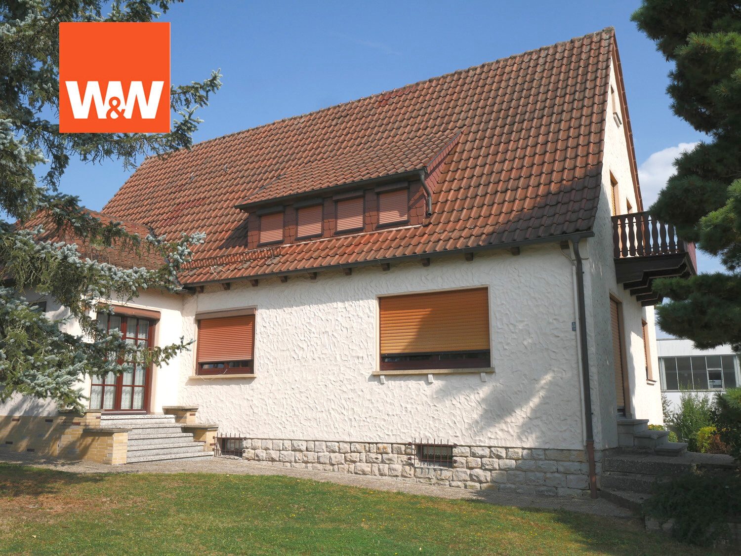 Immobilienangebot - Ebersdorf / Frohnlach - Alle - Einmalige Lage in Ebersdorf- Einfamilienhaus mit Charme und Nostalgie