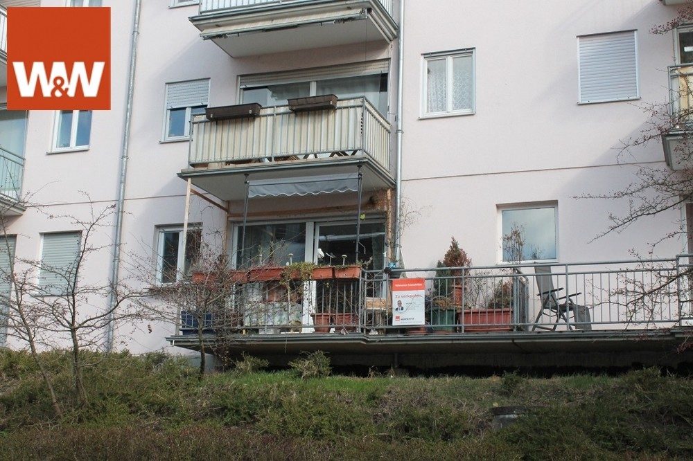 Immobilienangebot - Lörrach / Stetten - Alle - Schnuckelige 1-Zimmer-Wohnung mit Balkon in Lörrach-Stetten, direkt an der Schweizer Grenze