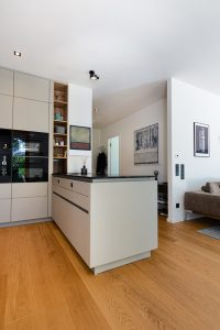 Immobilienangebot - München - Alle - Licht, Luxus, Lifestyle.
Erleben Sie maximalen Komfort in gehobenem Ambiente.