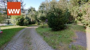 Immobilienangebot - Sebnitz - Alle - Einmalig gelegene Doppelhaushälfte am Stadtrand von Sebnitz.