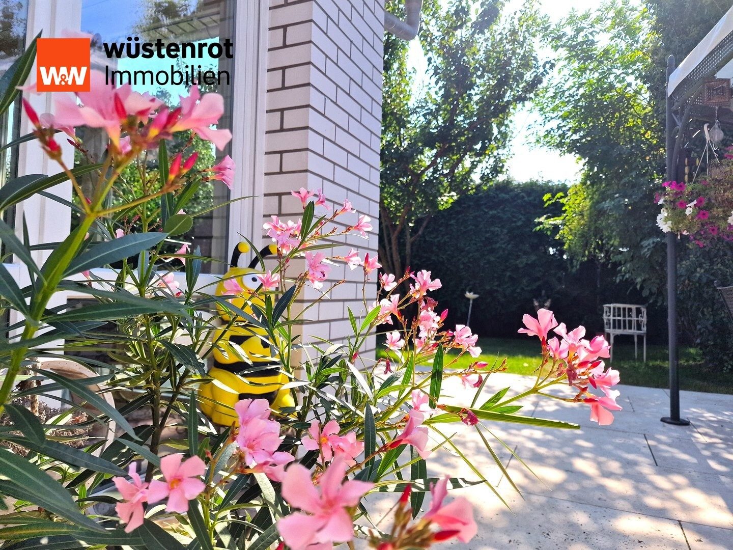 Immobilienangebot - Berlin / Altglienicke - Alle - Ihr neuer Lieblingsort in Berlin - Ein Zuhause für Vielflieger & Familien