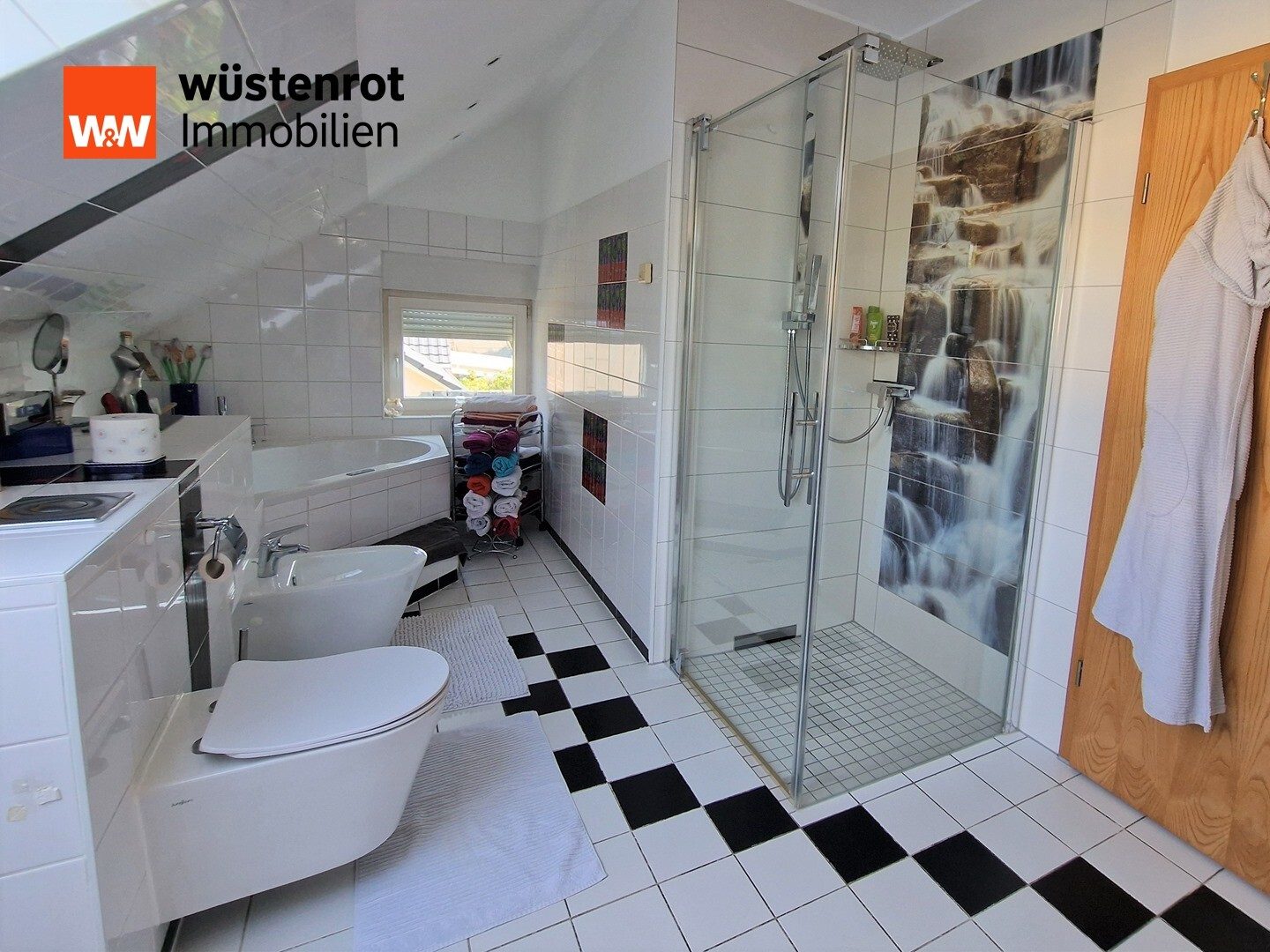 Immobilienangebot - Berlin / Altglienicke - Alle - Ihr neuer Lieblingsort in Berlin - Ein Zuhause für Vielflieger & Familien