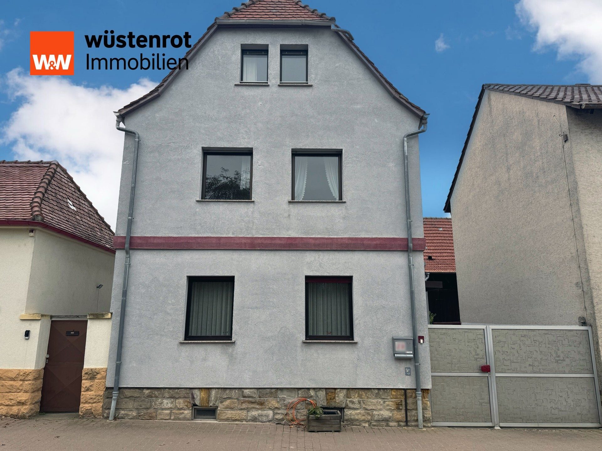 Immobilienangebot - Bechtheim - Alle - +++BECHTHEIM: GAUSTR.  - SOLIDES, RENOVIERUNGSBEDÜRFTIGES  EINFAMILIENHAUS IN ZENTRALER LAGE+++