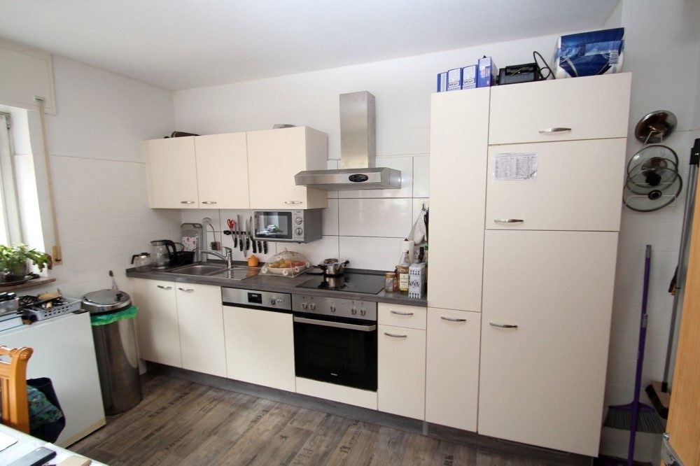 Immobilienangebot - Köln/ Roggendorf - Alle - Hofanlage mit Ein- Zweifamilienhaus und vielen Nebengebäuden zum Ausbau und individueller Nutzung.